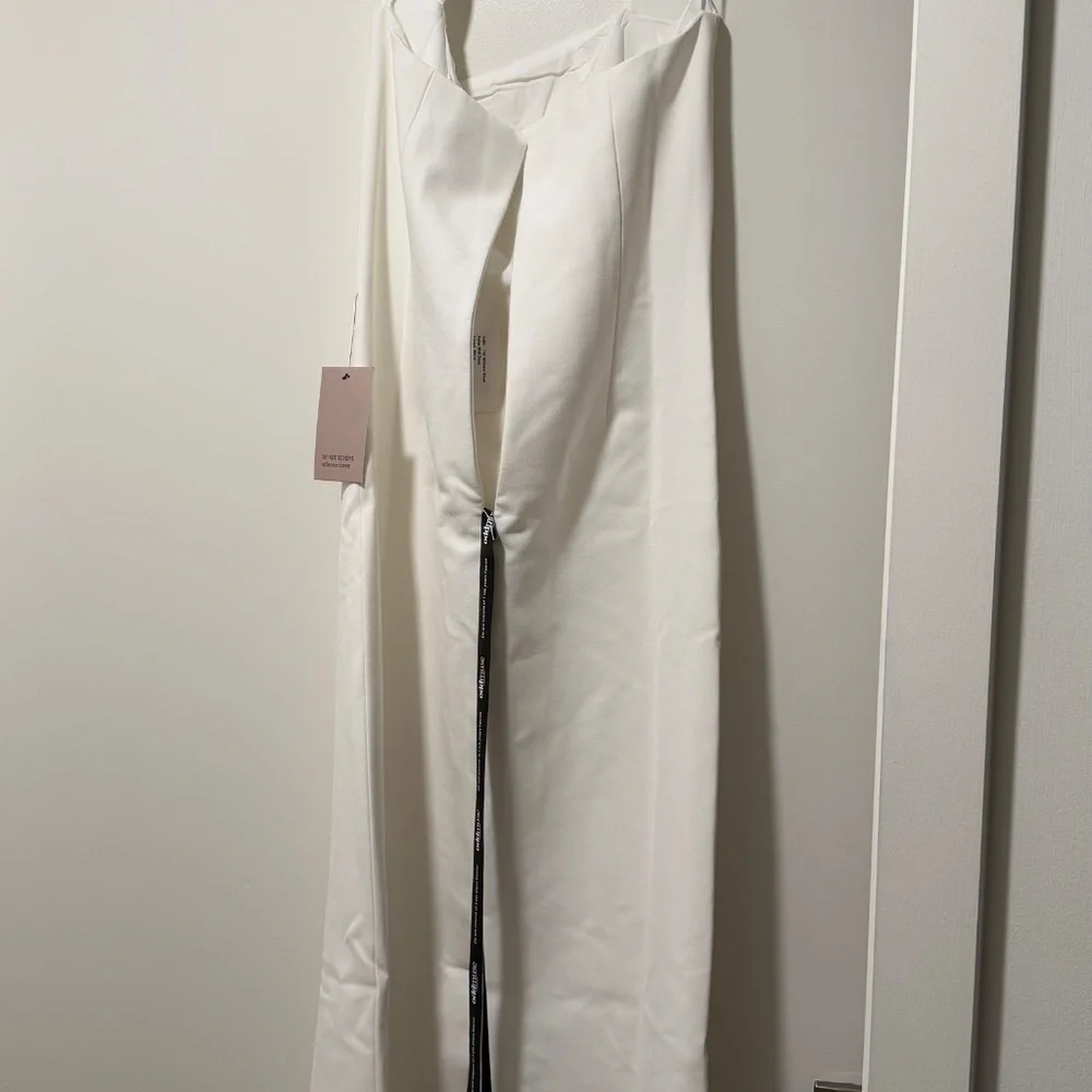 The Ultimate Muse Halter Neck Midi Dress - White - Picture 5 of 7